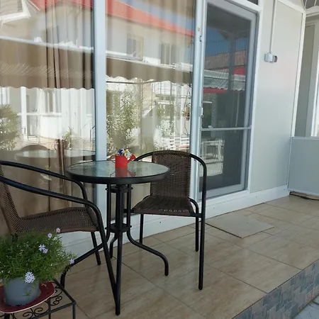 La Bungalowuri * Două Mai
